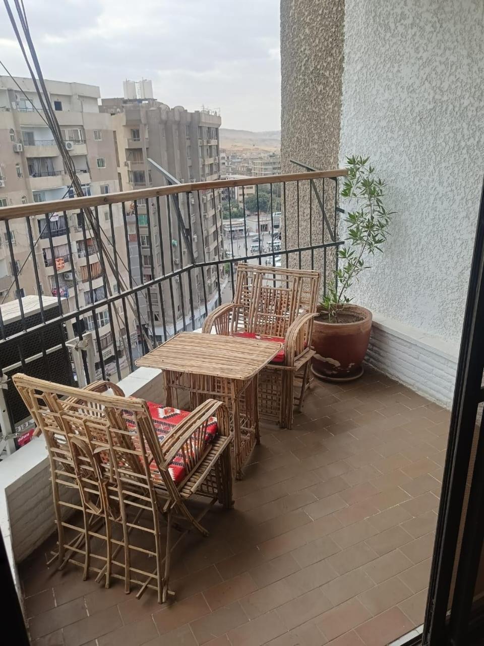 Pyramids Nights Hostel Kafret el-Gabal المظهر الخارجي الصورة